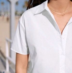 NWT  Cropped top white